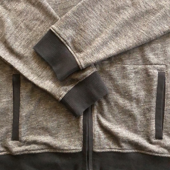 Van Heusen Zip Up Mens Sweater XL Grey/Black NWOT - Picture 4 of 11